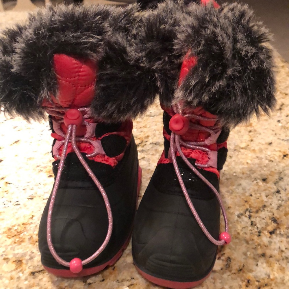 Little girls snow boots